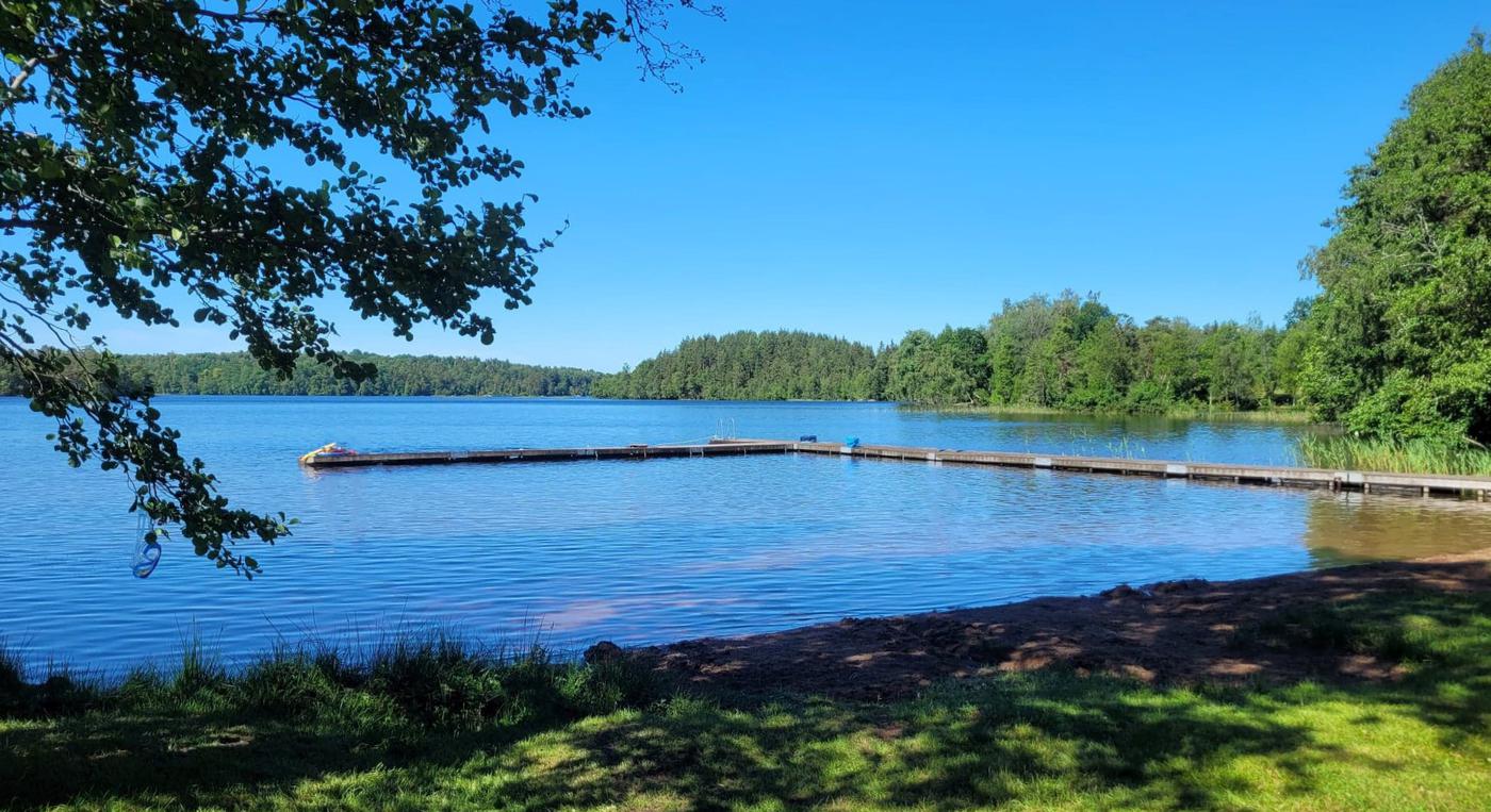 Övrasjön, Skirö