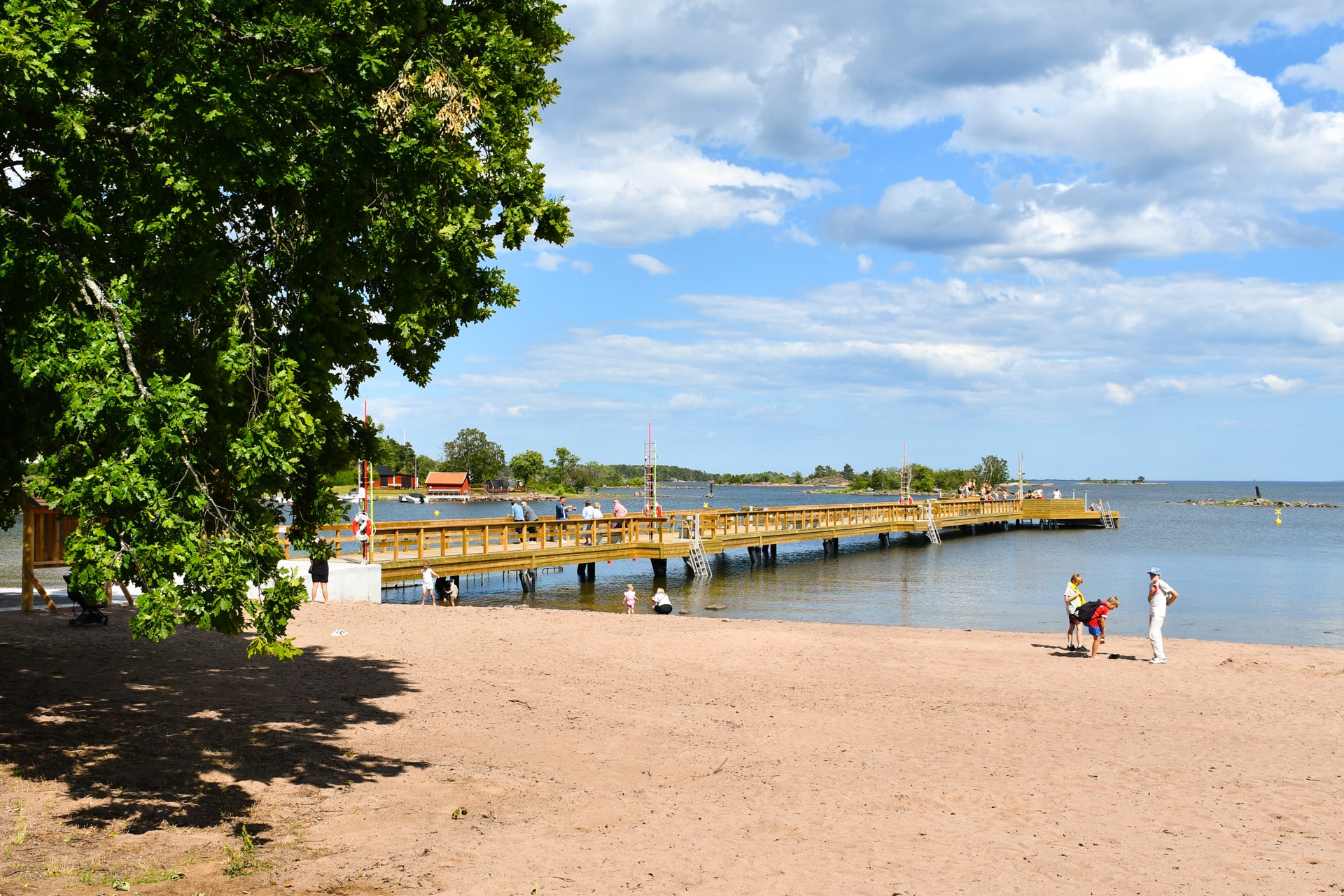 Bredviken